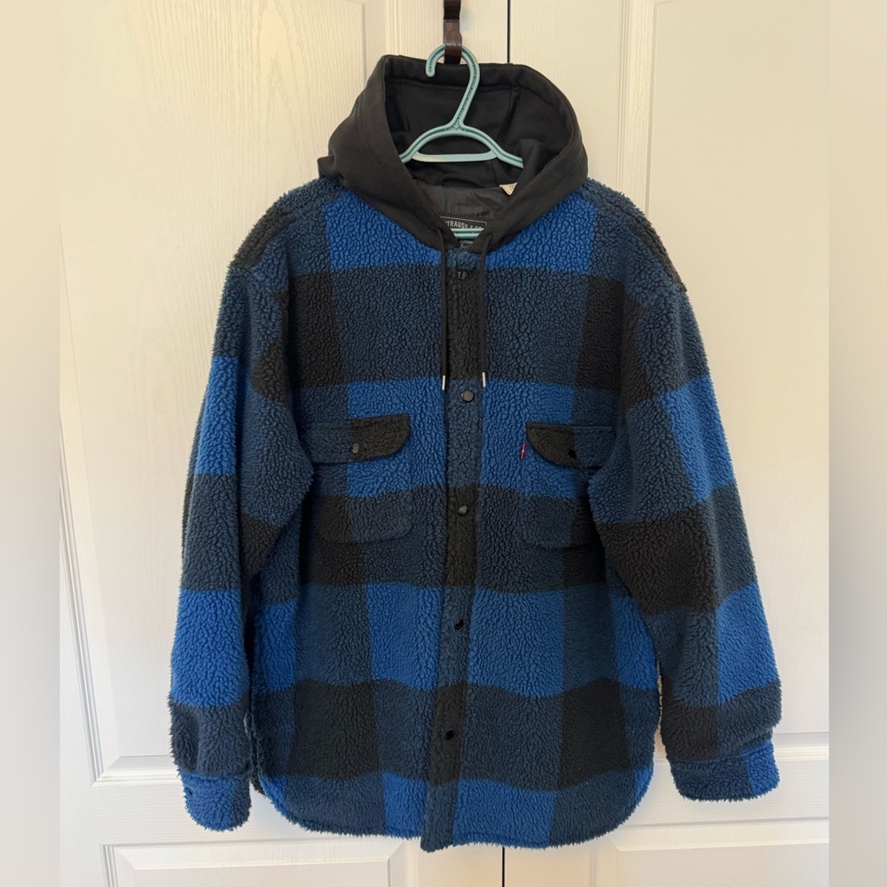 Levi’s blue plaid sherpa overshirt jacket